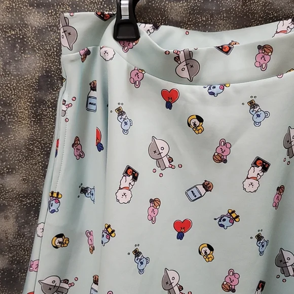 BT21 Skater Skirt - Picture 3 of 8